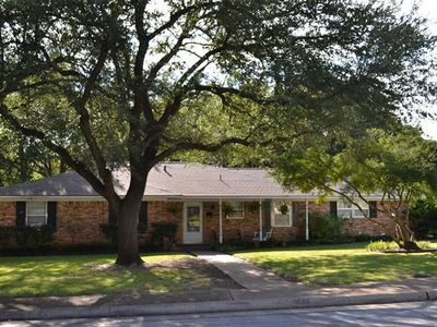 308 Willow Wood Ln, Desoto, TX, 75115