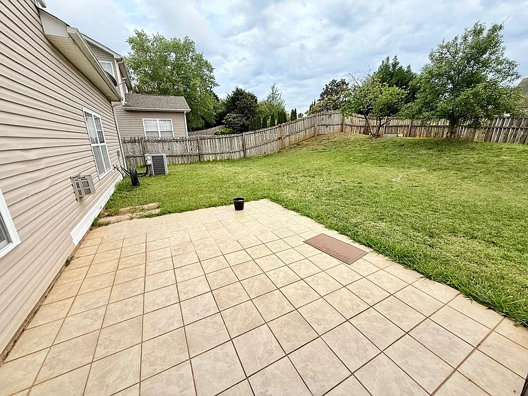 13141 Wilburn Park Ln — Photo 27