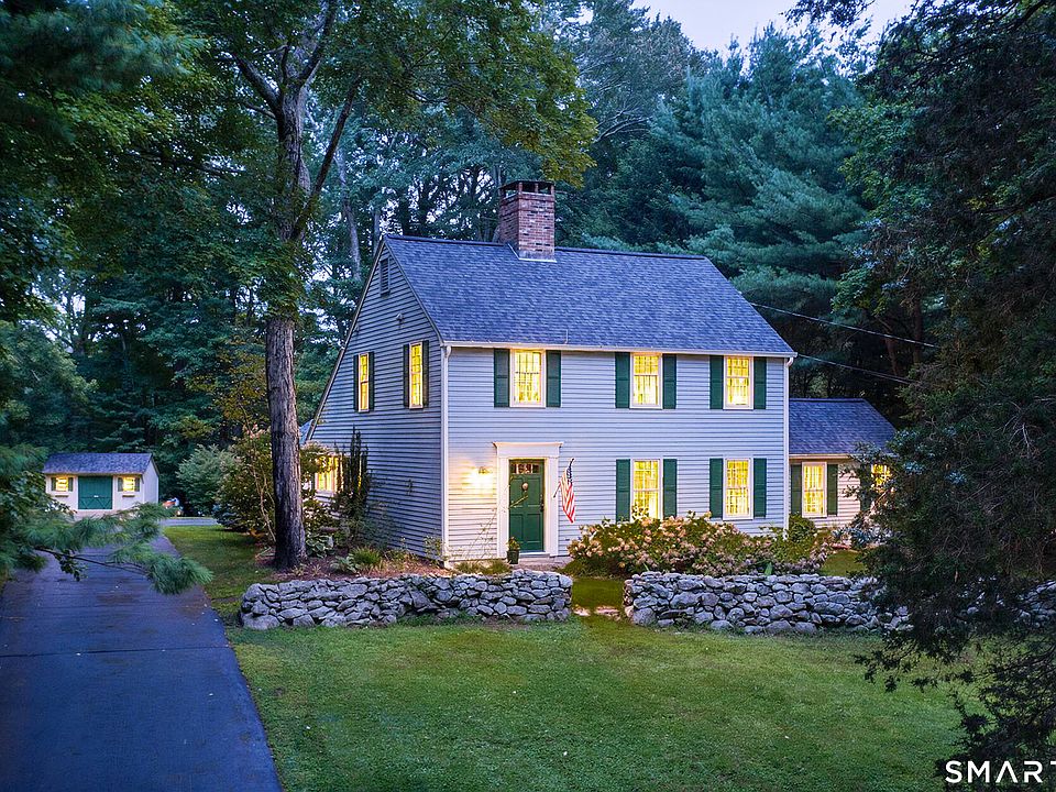 1st image of 11 Cove Hill Road