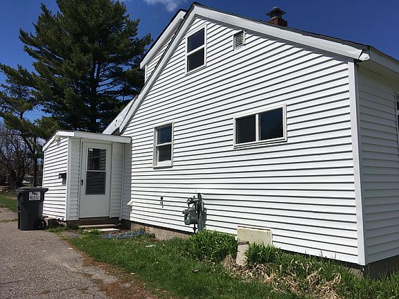 4th image of 1810 Tweed St