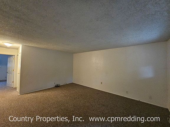 2nd image of 90 Horseshoe Ln #1