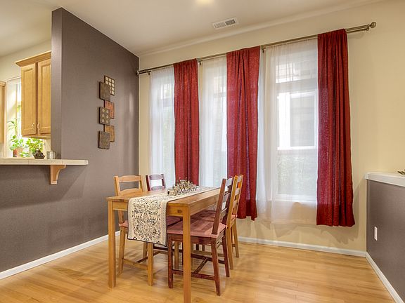 3rd image of 1847 11th Ln NE