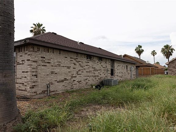 5th image of 2110 Mauve Dr