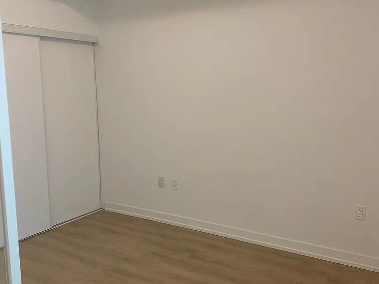 1195 The Queensway St #511 — Photo 13
