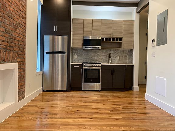 3rd image of 281 Bushwick Ave #2L