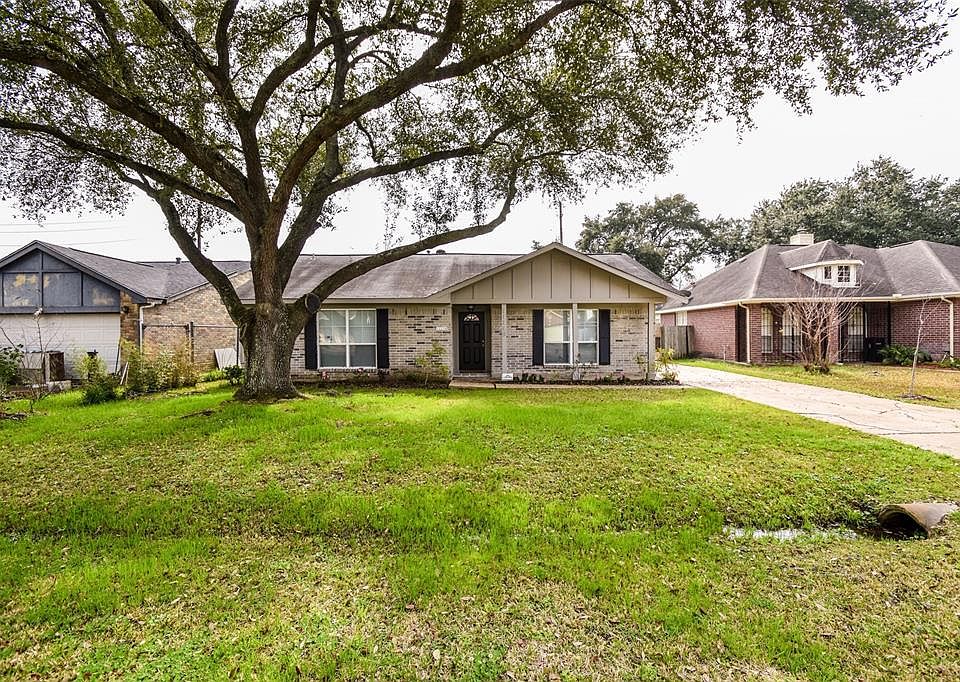 1st image of 11119 Holly Hill Ln