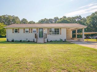 1724 Edwards Rd, Woodruff, SC 29388