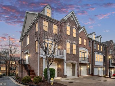 500 Triadelphia Way, Alexandria, VA, 22312