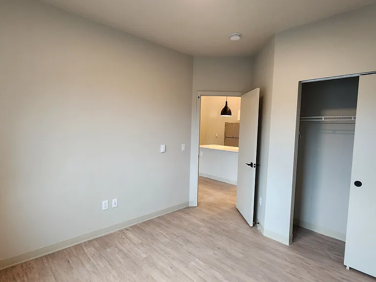 The Vicara Apartments & Townhomes — Photo 40