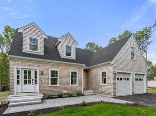 10 Laurel Ln, Sandwich, MA 02644