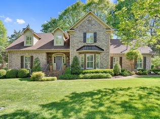 1806 Waterford Rd, Murfreesboro, TN 37129