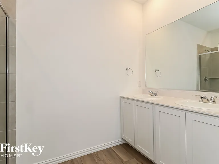 10113 Elkhorn Dr — Photo 9