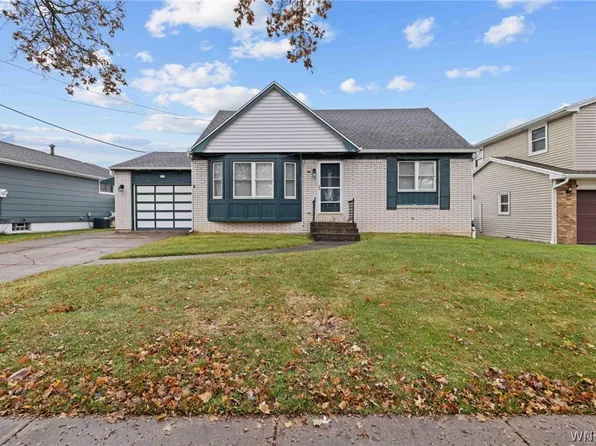 62 Camner Ave, Lancaster, NY 14086