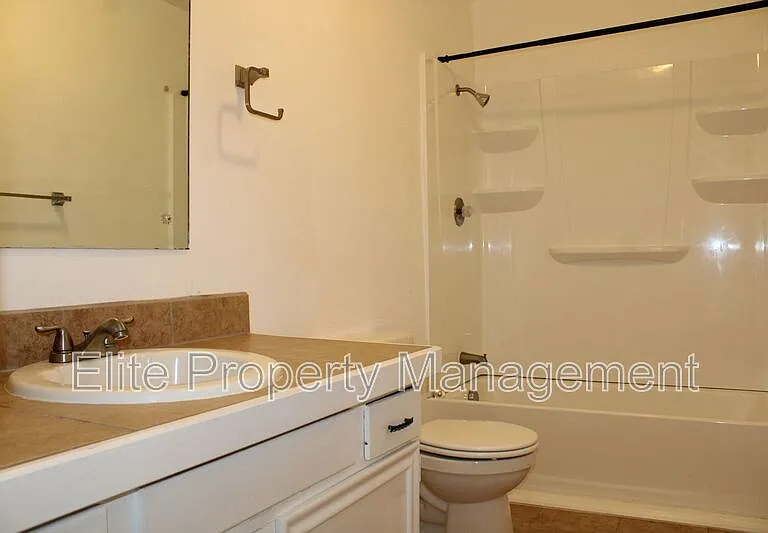 163 W Cokedale Dr #5 — Photo 6