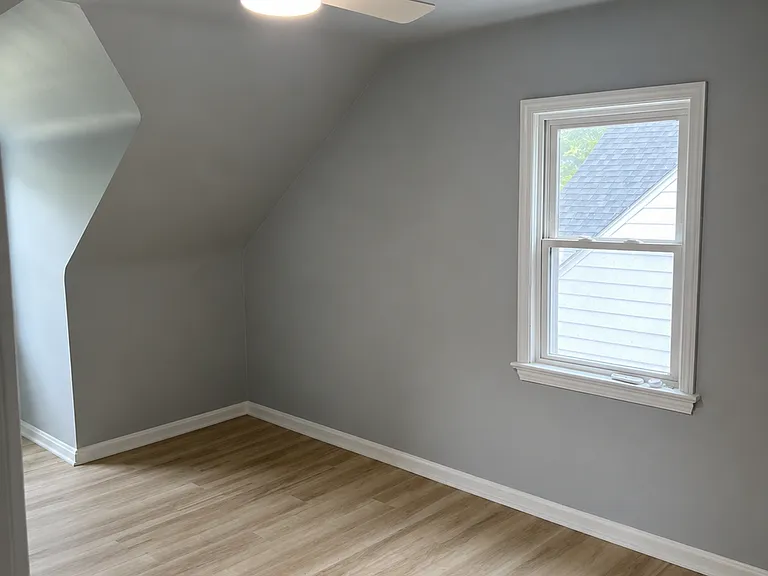 1371 S Belvoir Blvd — Photo 8
