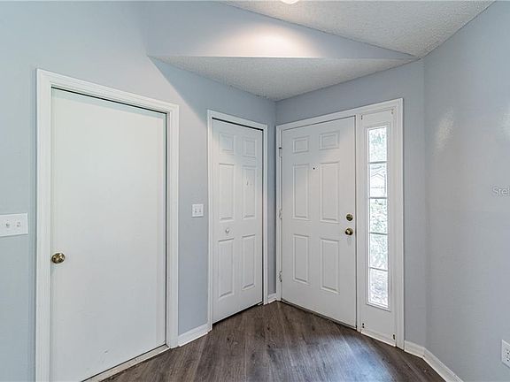 5th image of 6726 Summer Haven Dr