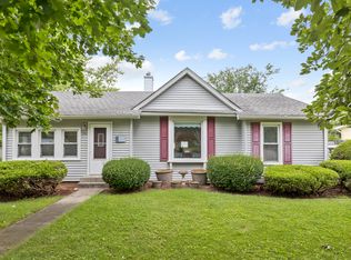 230 E Jefferson Ave, Hampshire, IL