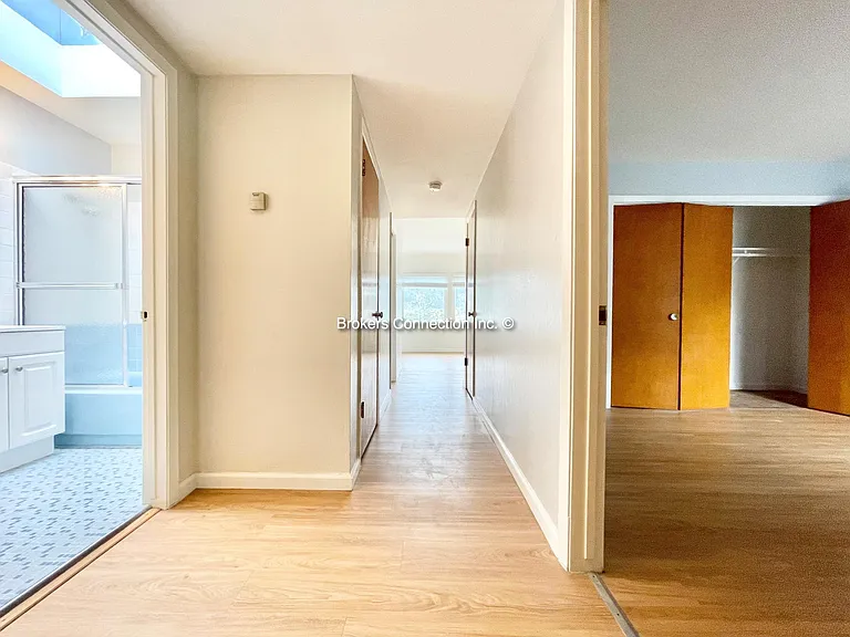 1649 12th Ave #8 — Photo 21