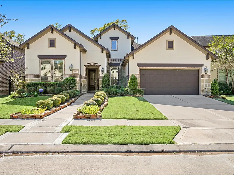 9510 Spring Rose Dr — Photo 3