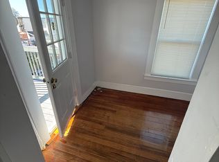 12 Dix St #3, Revere, MA 02151