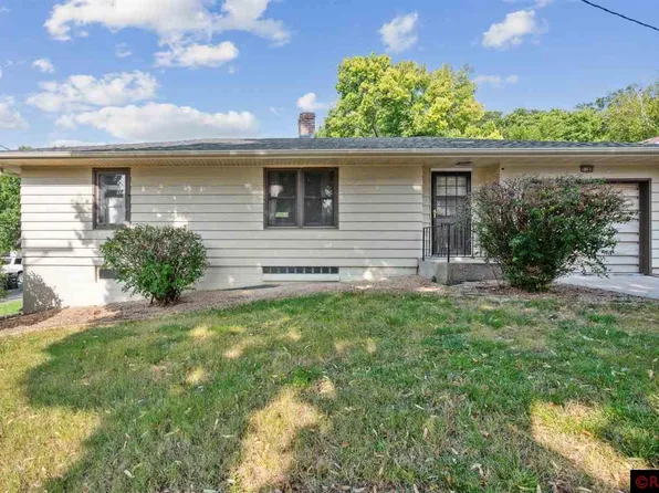 520 E Elm St, Mankato, MN 56001