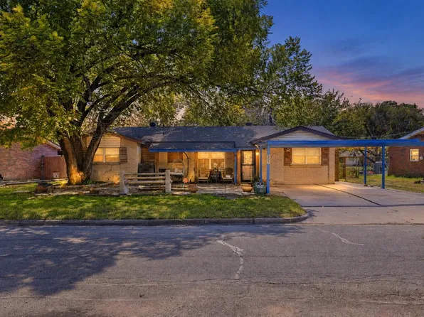 357 W Southern Ave, Saginaw, TX 76179