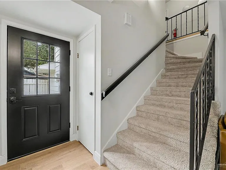 1313 Z Ave #Y — Photo 15