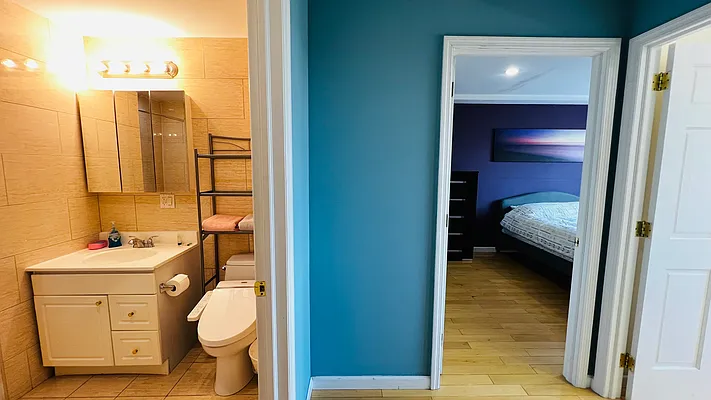 Rented by Project Queens LLC | media 17