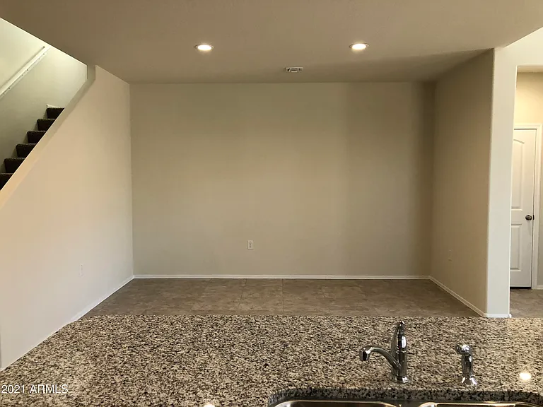 3702 N 307th Dr — Photo 10