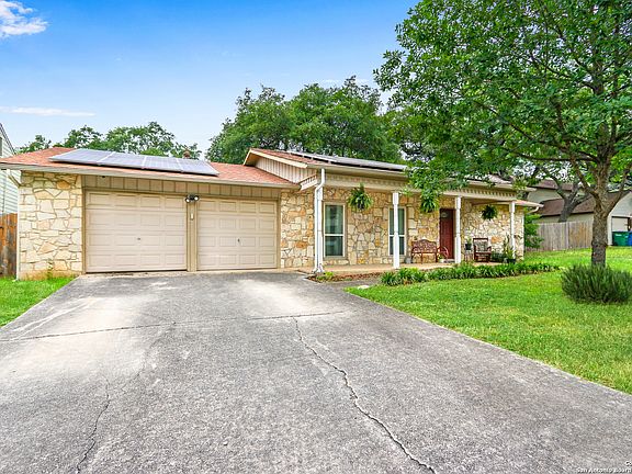 2nd image of 5911 CYPRESS BEND