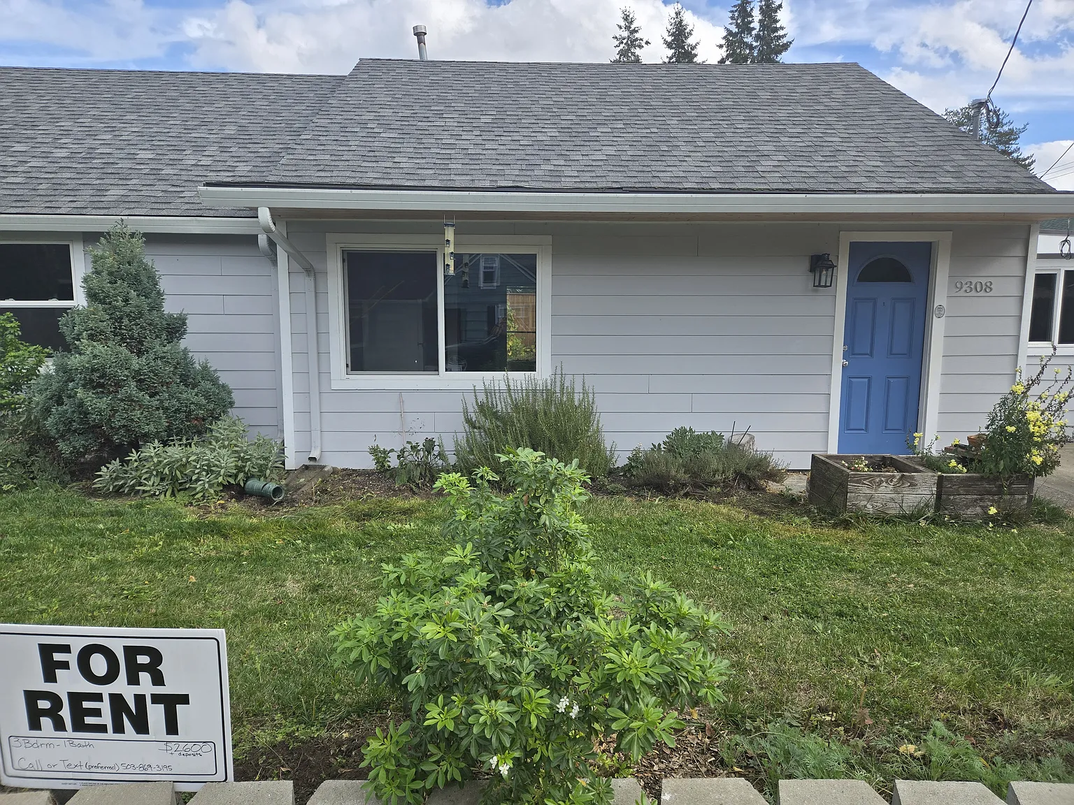 9308 SE 70th Ave photo 1