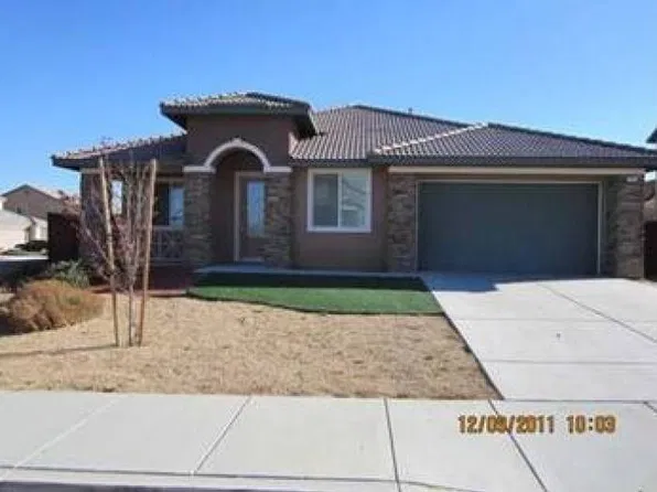 15081 Garibaldi St, Victorville, CA 92394