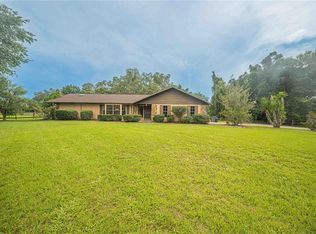 19 Meadow Wood Dr, Ocala, FL 34482