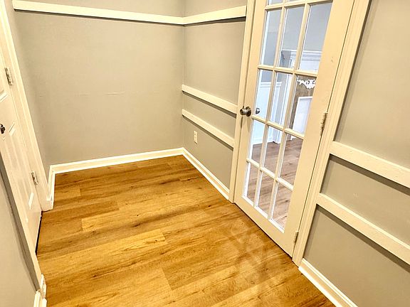 3rd image of 6 Berkeley St #Ll