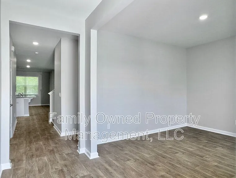 422 Blue Elderberry Run — Photo 7