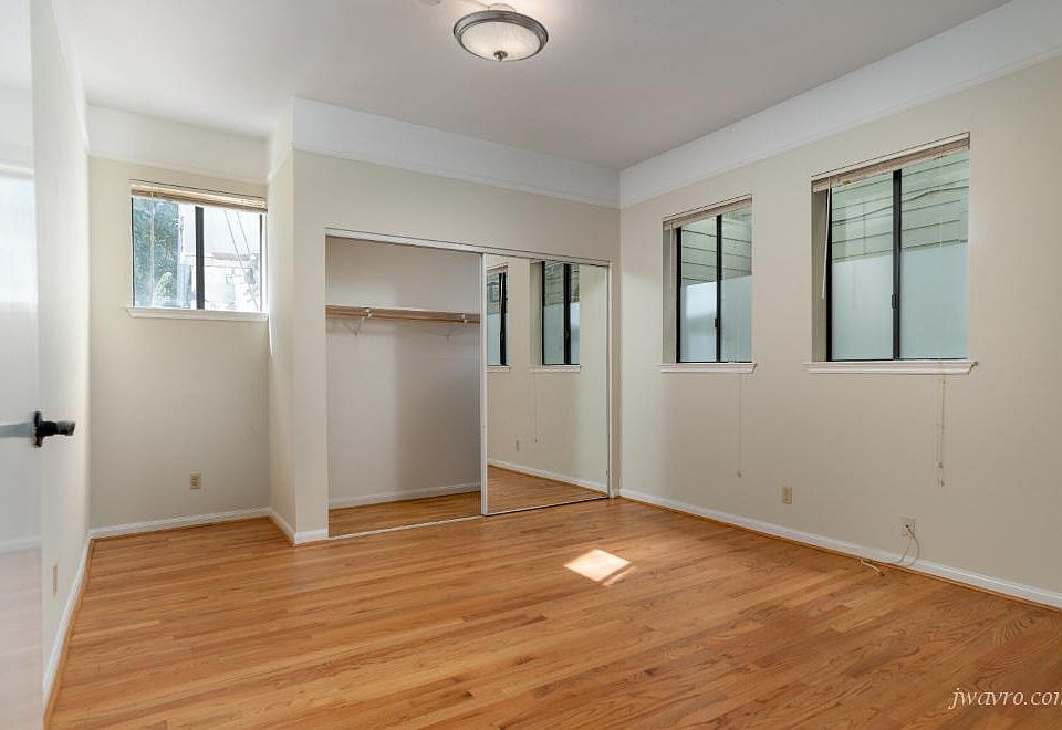 1st image of 615 Cole St APT 1