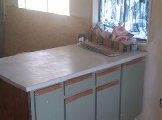 231 N Summit Ave, Miami, AZ 85539