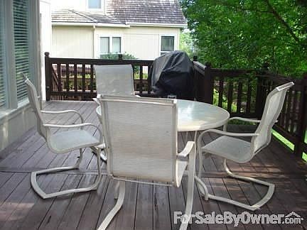 Oversized Entertainment Deck