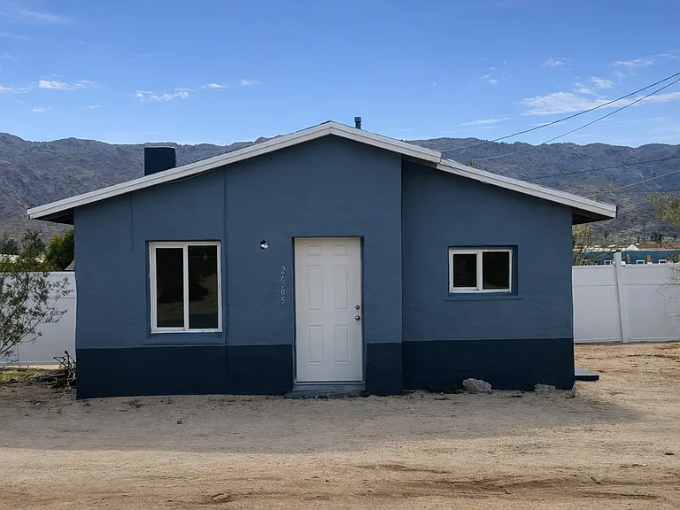 72061-72067 Joshua Dr — Photo 1