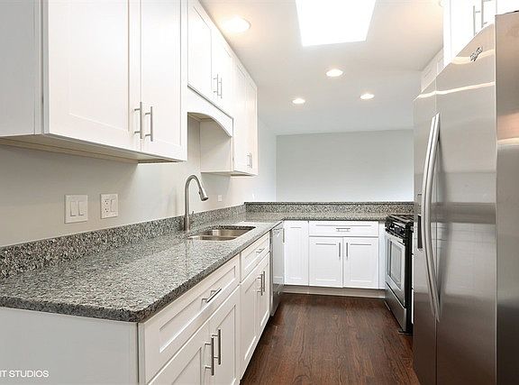 5th image of 714 S Ahrens Ave