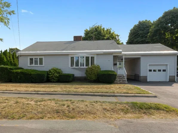 31 Rose Cir, Peabody, MA 01960