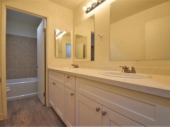 2nd image of 23419 Tristin Dr