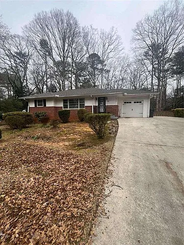 2560 Wood Valley Dr Photo 1