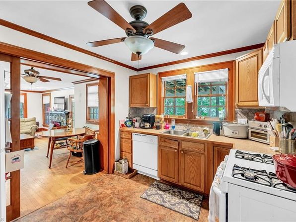 winston-salem-north-carolina-117618897 picture