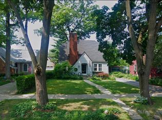 916 Hutchins Ave, Ann Arbor, MI