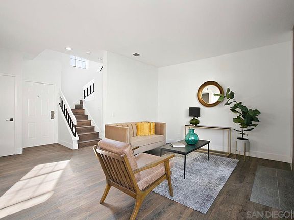 4th image of 3849 Creststone Pl