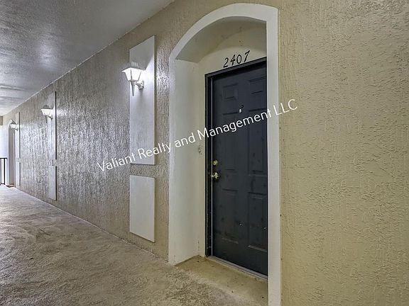 5th image of 7801 Point Meadows Dr #Drive2407