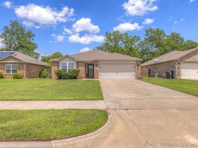 8615 E 126th Pl S, Bixby, OK, 74008