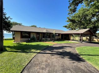 722 S Chaparral, Burnet, TX 78611