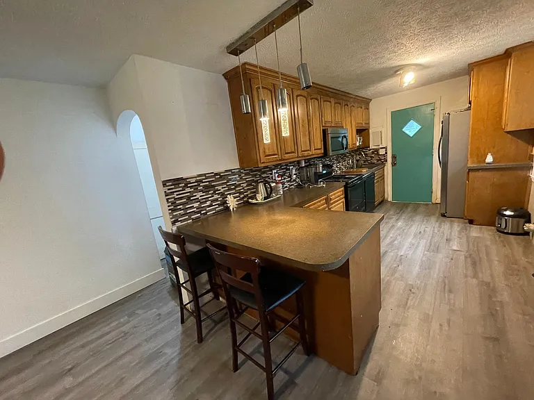 5927 Marshall Ave — Photo 6